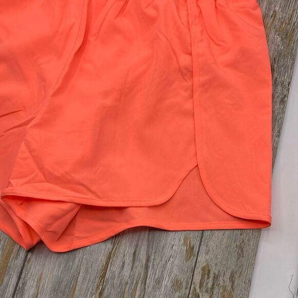 Women’s New In Active Workout Stretch Shorts Size L - Picture 3 of 11